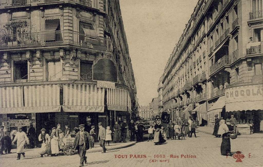 1662 - Rue Petion