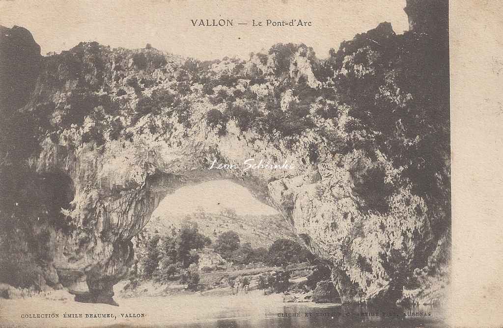 Vallon Pont d'Arc (E.Beaumel)