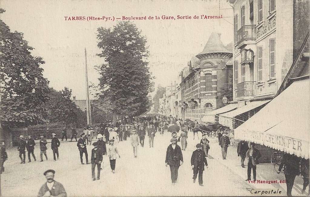 Vve Manuguet - TARBES - Boulevard de la Gare, sortie de l'Arsenal