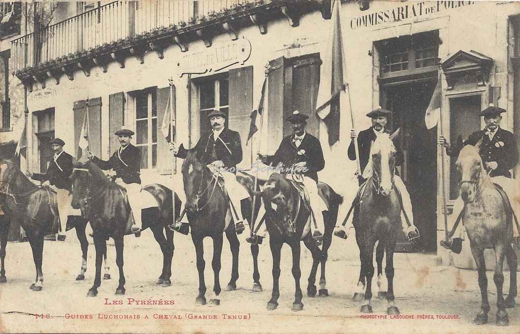 0 - 116 - Guides Luchonais à cheval (Grande tenue)