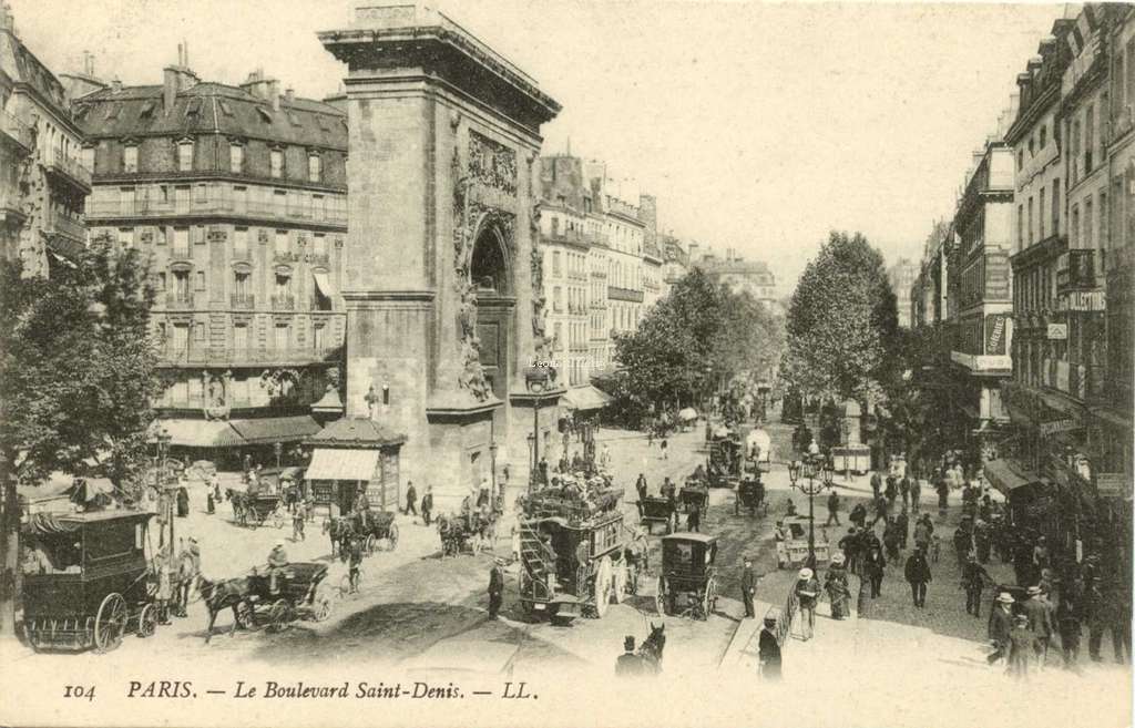 104 - PARIS - Le Boulevard Saint-Denis.