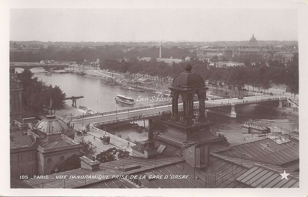 105 - Vue panoramique prise de la Gare d'Orsay