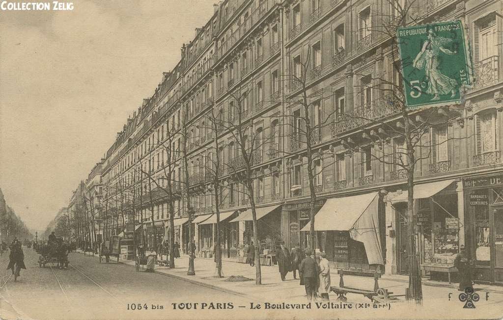 1054 bis - Le Boulevard Voltaire