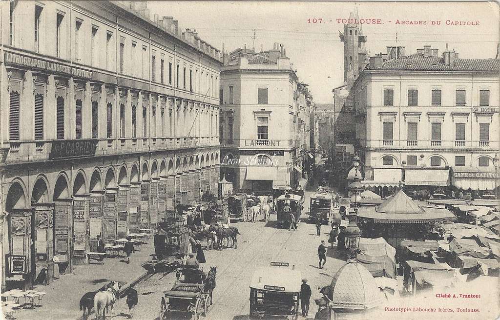 107 - Arcades du Capitole