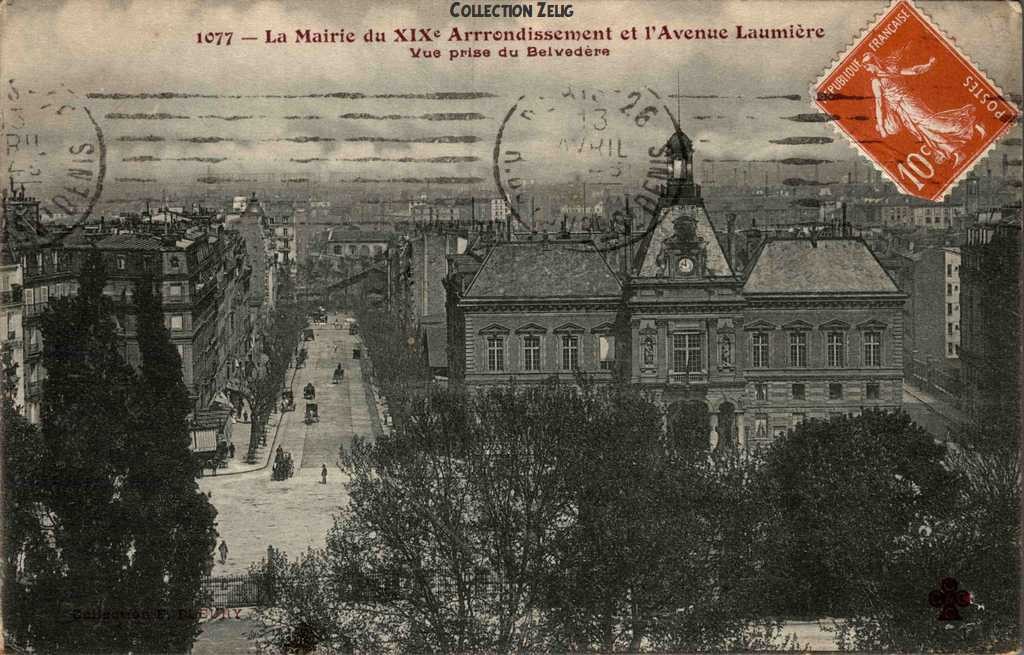 1077 - La Mairie du XIX arrt et l'Avenue Laumière - Vue prise du Belvédère