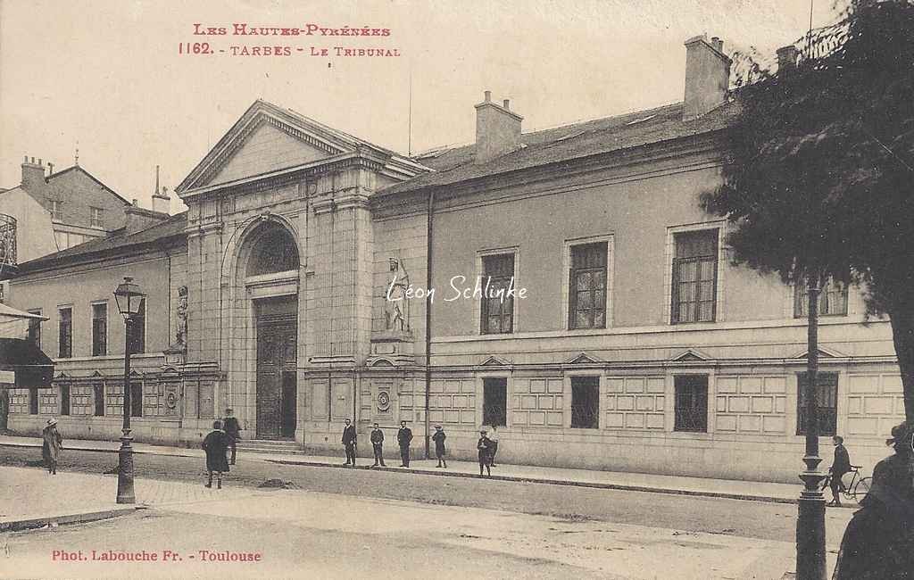 1162 - Le Tribunal