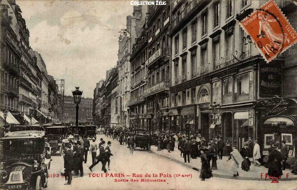1193 bis - Rue de la Paix - Sortie des Midinettes