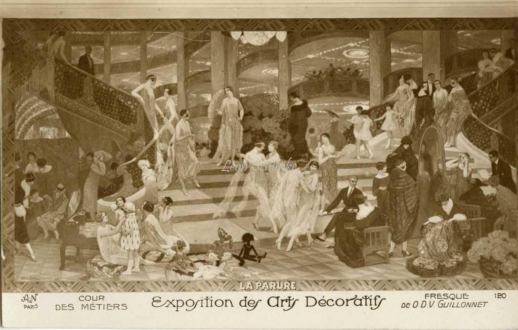 120 - Cour des Métiers - La Parure