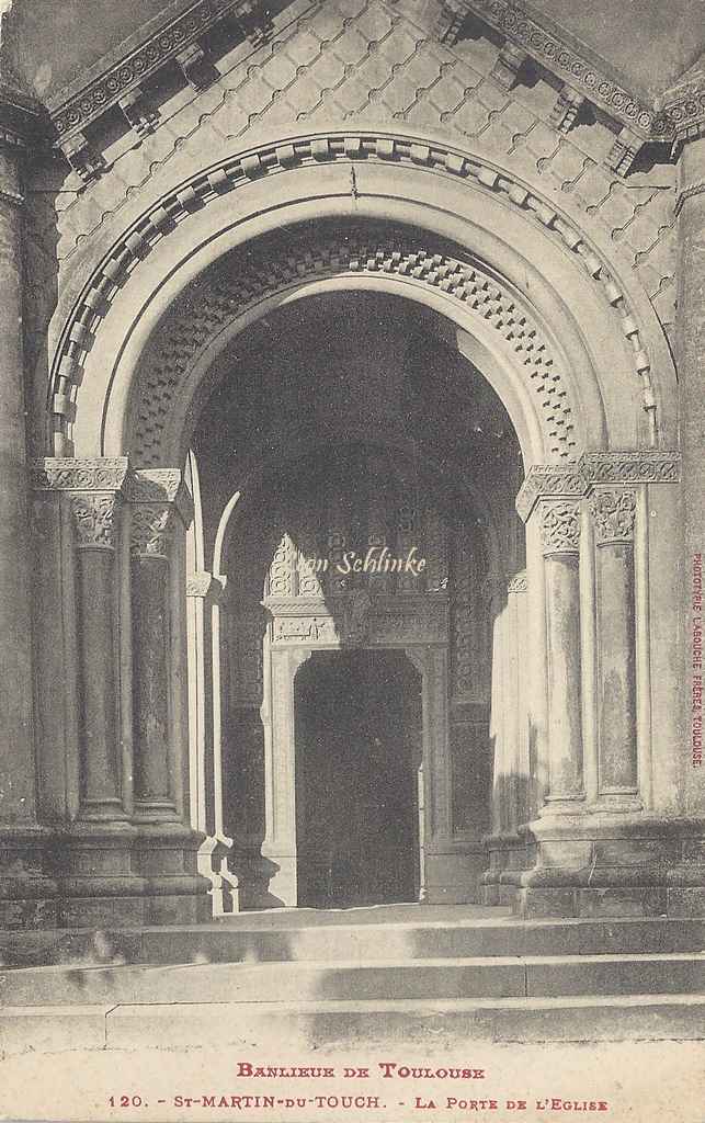 120 - Saint-Martin-du-Touch - La Porte de l'Eglise