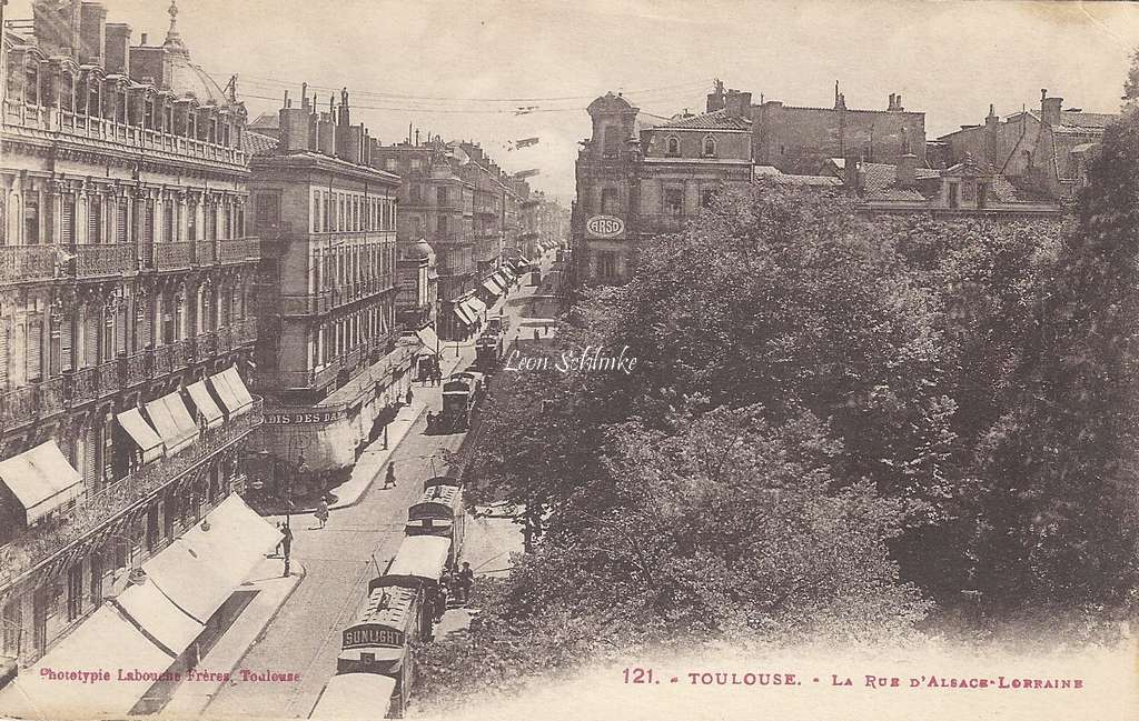 121 - La Rue d'Alsace-Lorraine