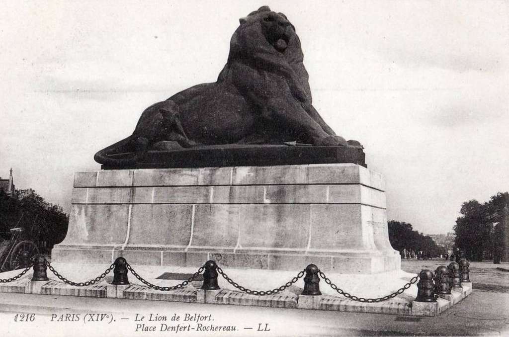 1216 - PARIS - Le Lion de Belfort - Place Denfert-Rochereau