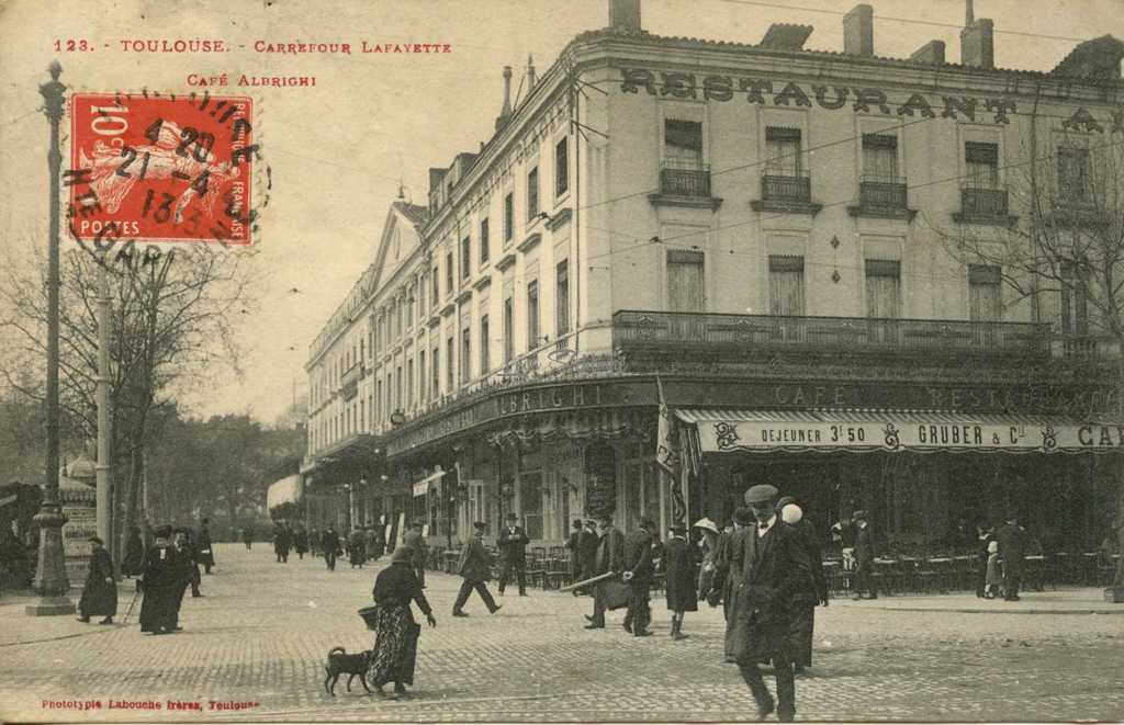 123 - Carrefour Lafayette · Café Albrighi