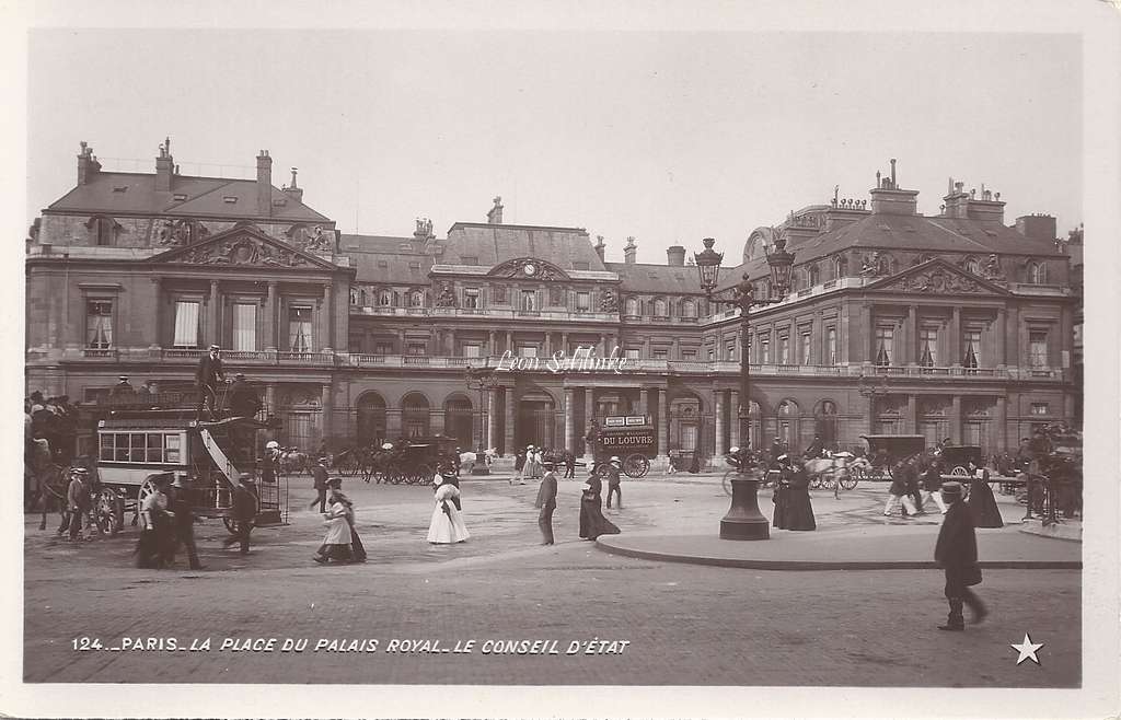 124 - La Place du Palais Royal - Le Conseil d'Etat