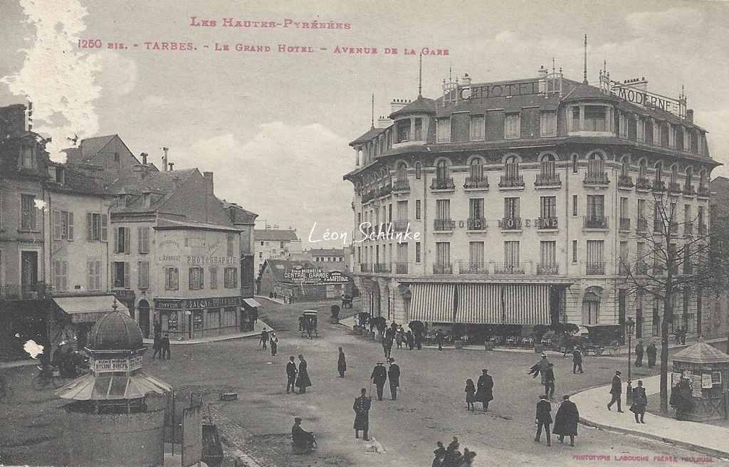 1250 bis - Le Grand Hôtel et avenue de la Gare