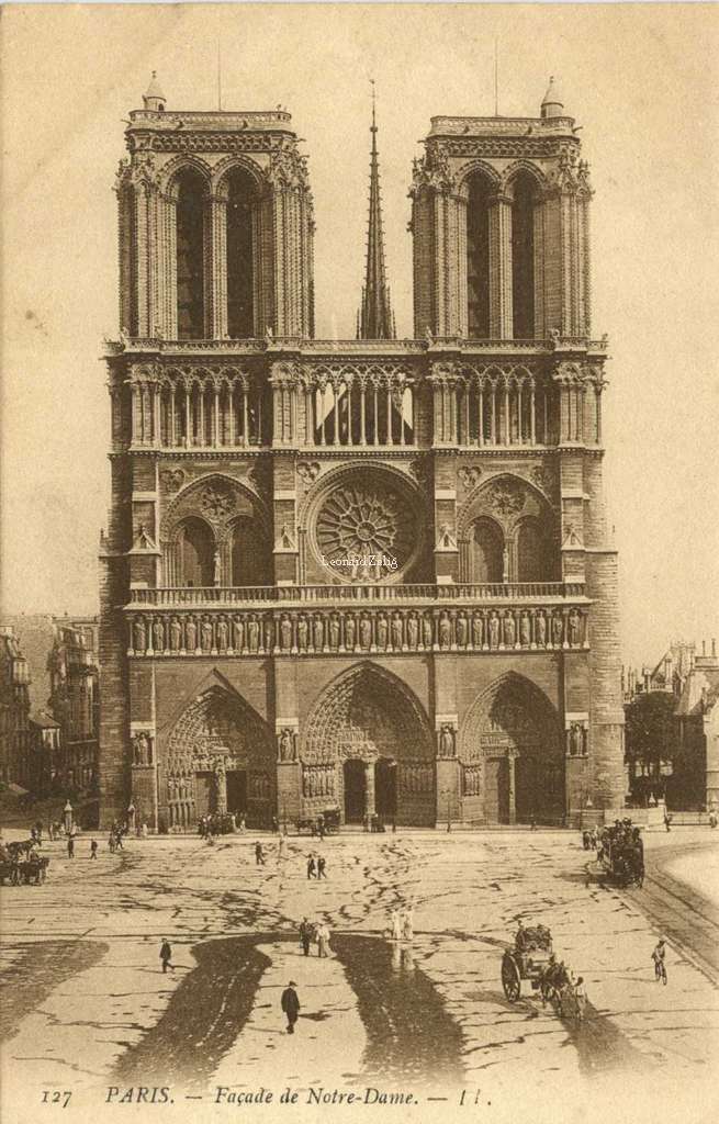 127 - PARIS - Façade de Notre-Dame