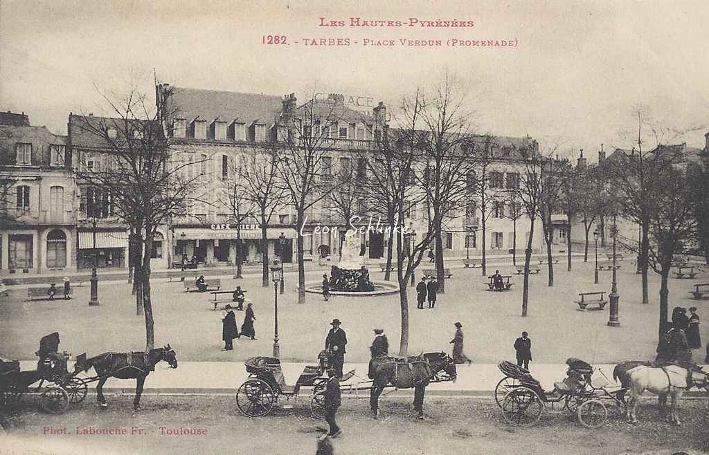 1282 - Place de Verdun, Promenade