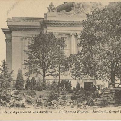 13 - Champs-Elysées - Jardin du Grand Palais