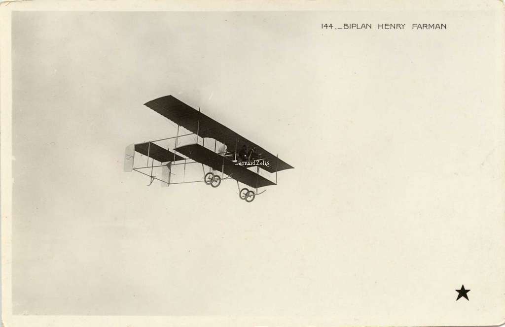 144 - Biplan Henry Farman