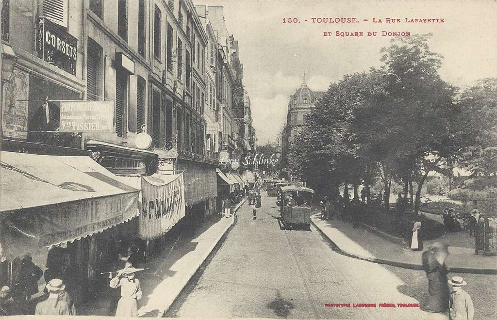 150 - La Rue Lafayette et Square du Donjon