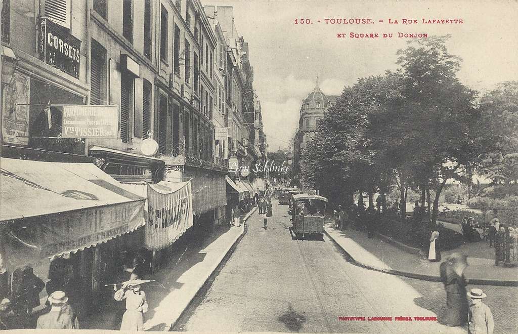 150 - La Rue lafayette et Square du Donjon