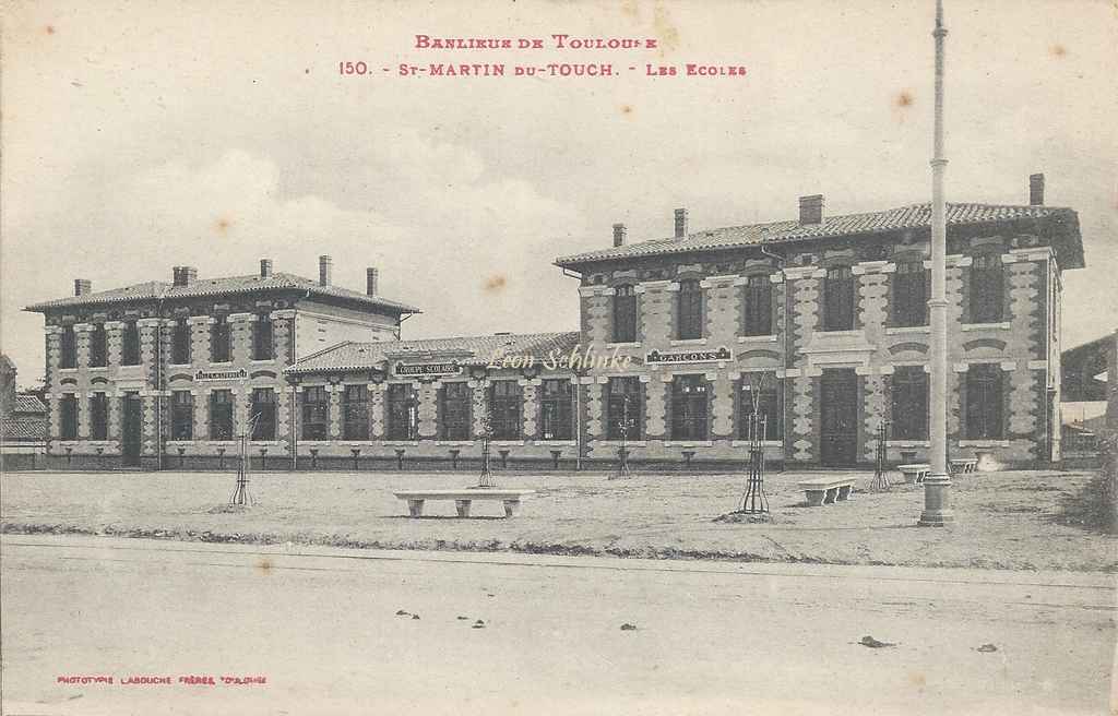 150 - Saint-Martin-du-Touch - Les Ecoles