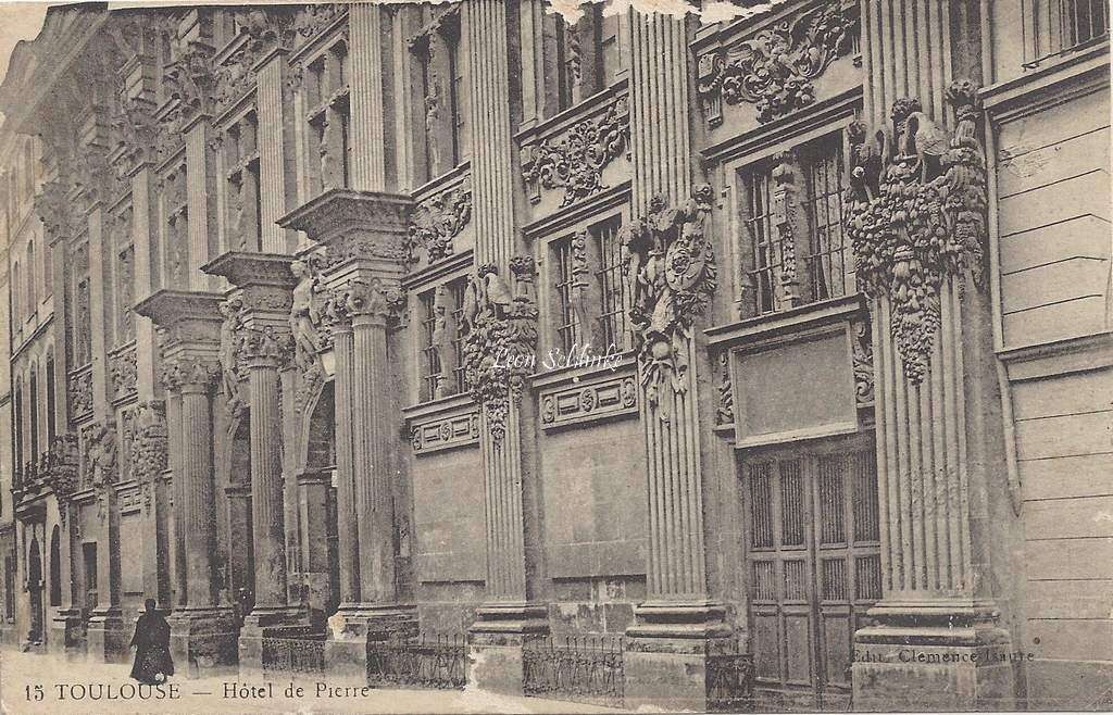 16 - Hôtel de Pierre