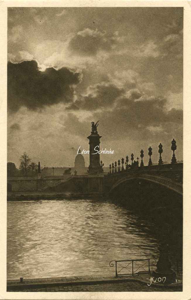 16 - Le Pont Alexandre III