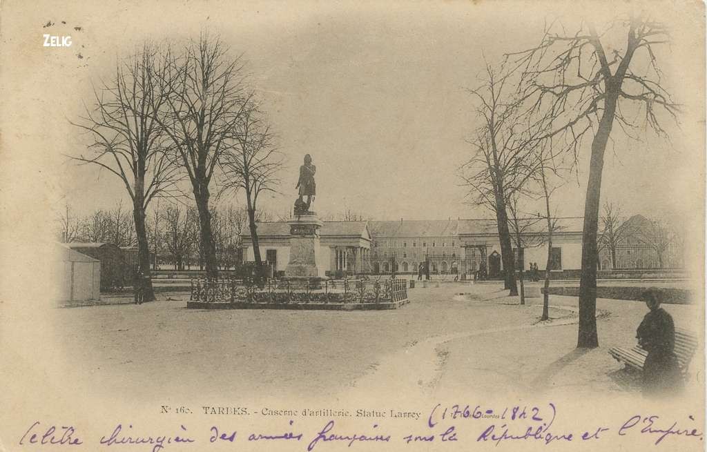 160 - Caserne d'Artillerie. Statue Larrey