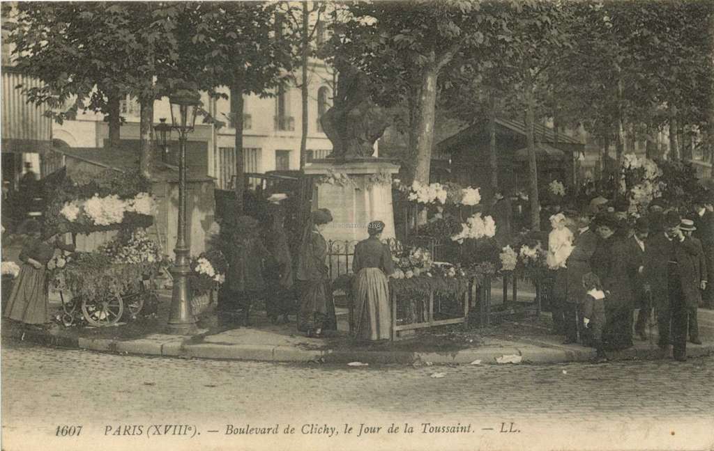 1607 - PARIS - Boulevard de Clichy, le Jour de la Toussaint