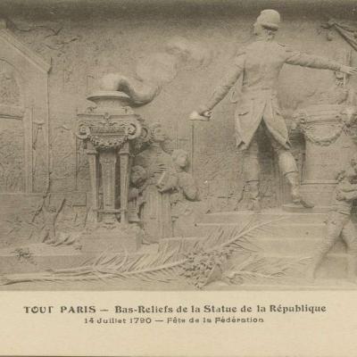 161 M - Bas-Reliefs de la Statue de la République