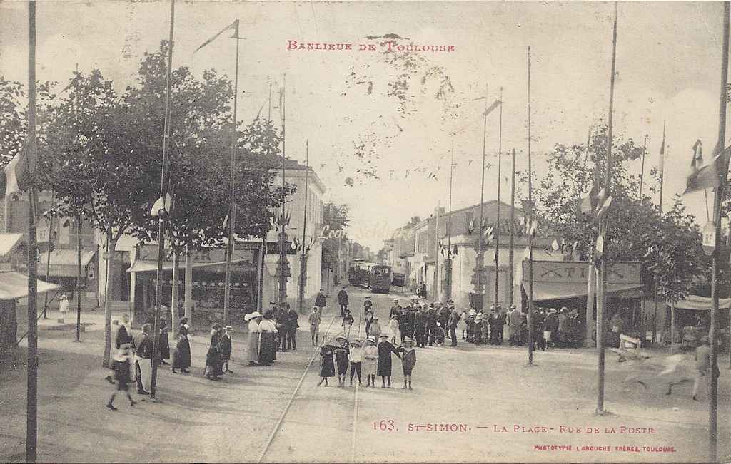 163 - Saint-Simon - La Place - Rue de la Poste