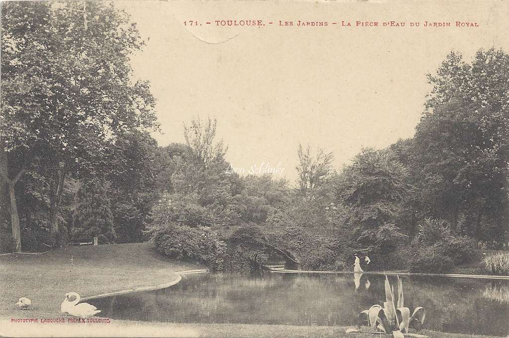 171 - Les Jardins - La Pièce d'eau du Jardin Royal