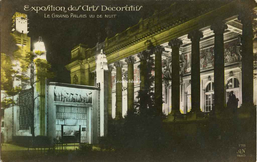 179 - Le Grand Palais vu de nuit