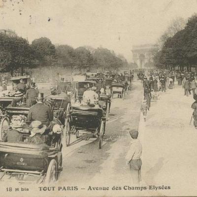 18 M bis - Avenue des Champs-Elysées (c'est l'av. du Bois de Boulogne)