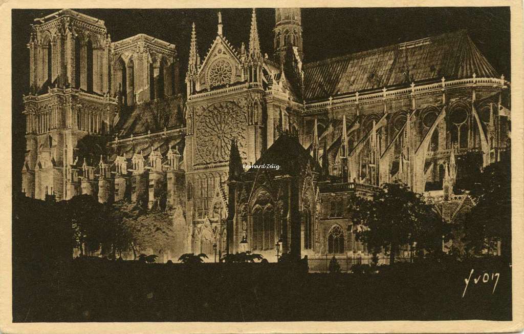 190 - Notre-Dame illuminée