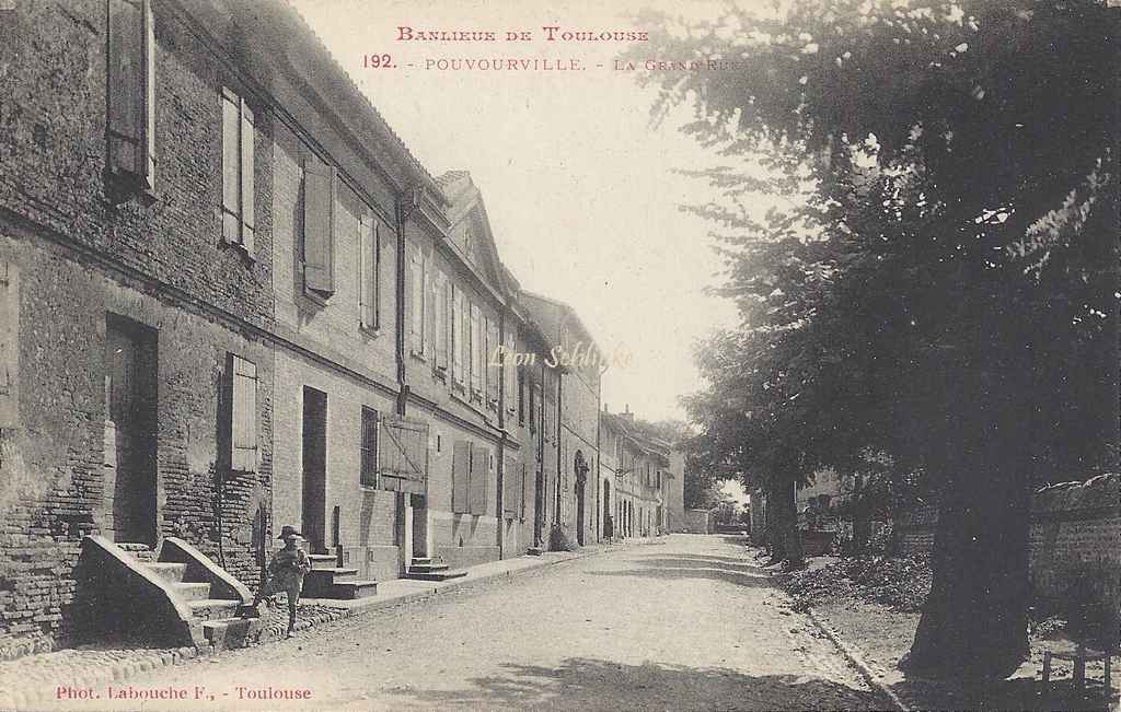 192 - Pouvourville - La Grand'Rue