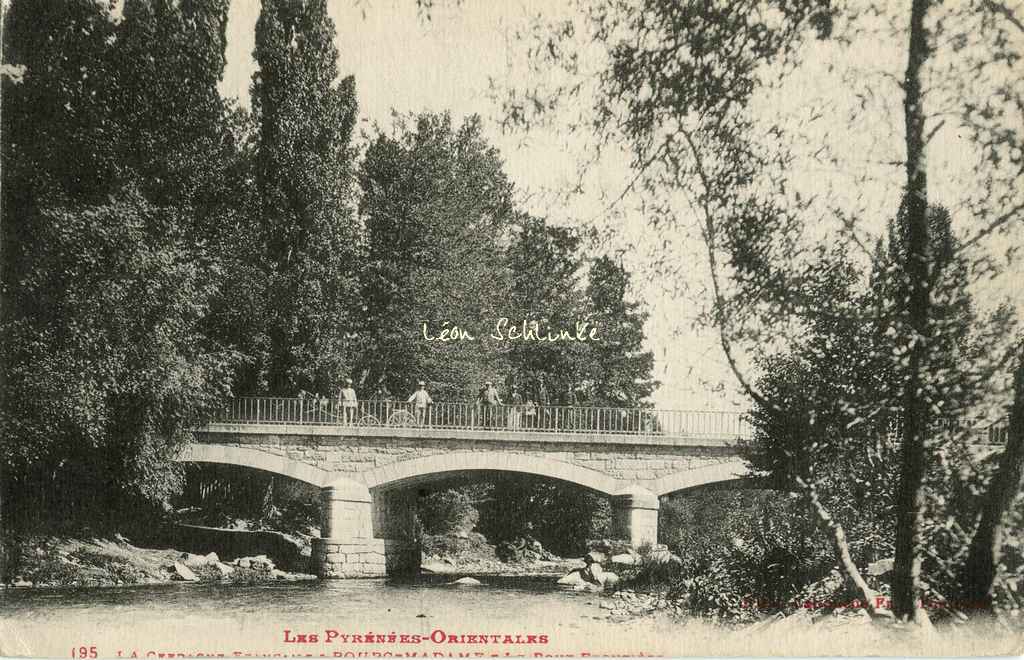 195 - Bourg Madame - Le Pont frontière