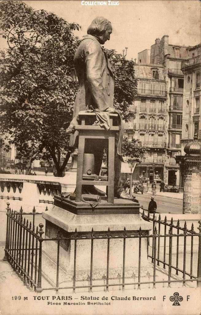 199 M - Statue de Claude-Bernard, Place Marcellin Berthelot