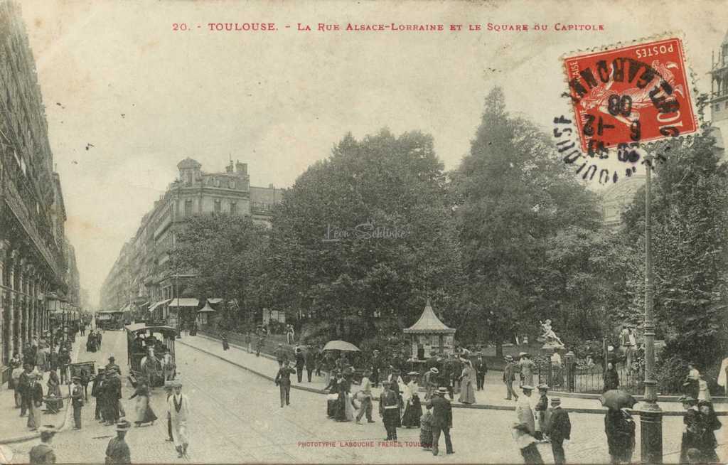 20 - La Rue Alsace-Lorraine et le Square du Capitole