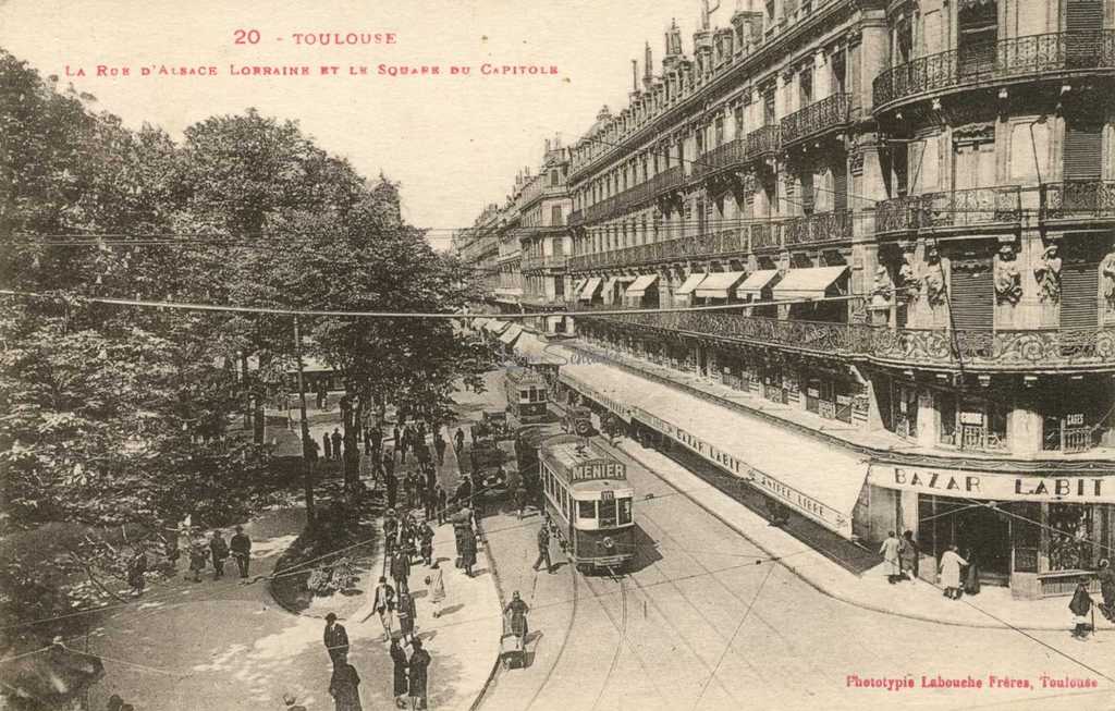 20 - La Rue d'Alsace Lorraine et le Square du Capitole