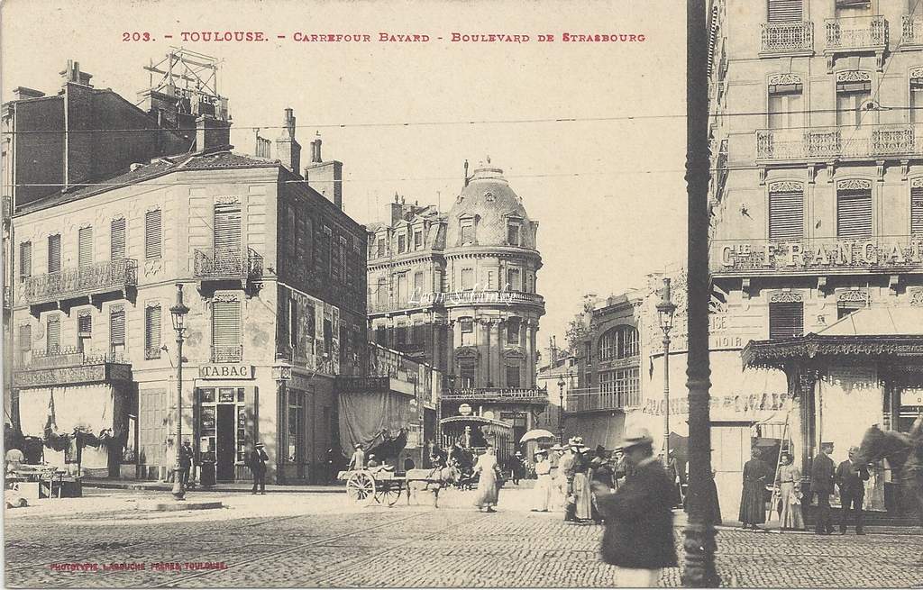 203 - Carrefour Bayard - Boulevard de Strasbourg (vue 1)