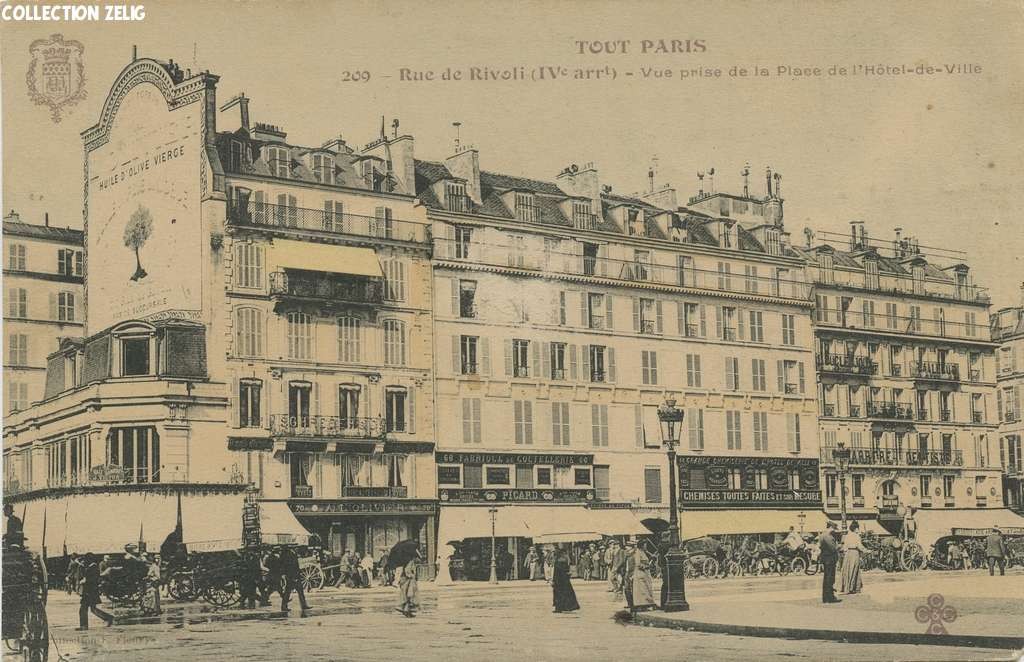 209 - Rue de Rivoli - Vue prise de la Place de l'Hôtel de Ville