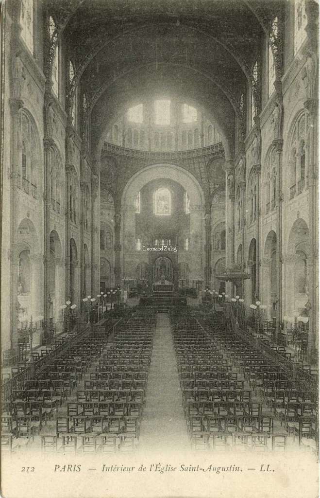 212 - PARIS - Intérieur de l'Eglise Saint-Augustin