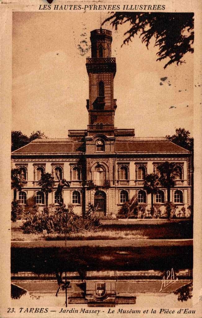 23 - Jardin Massey - Le Muséum et la Pièce d'Eau