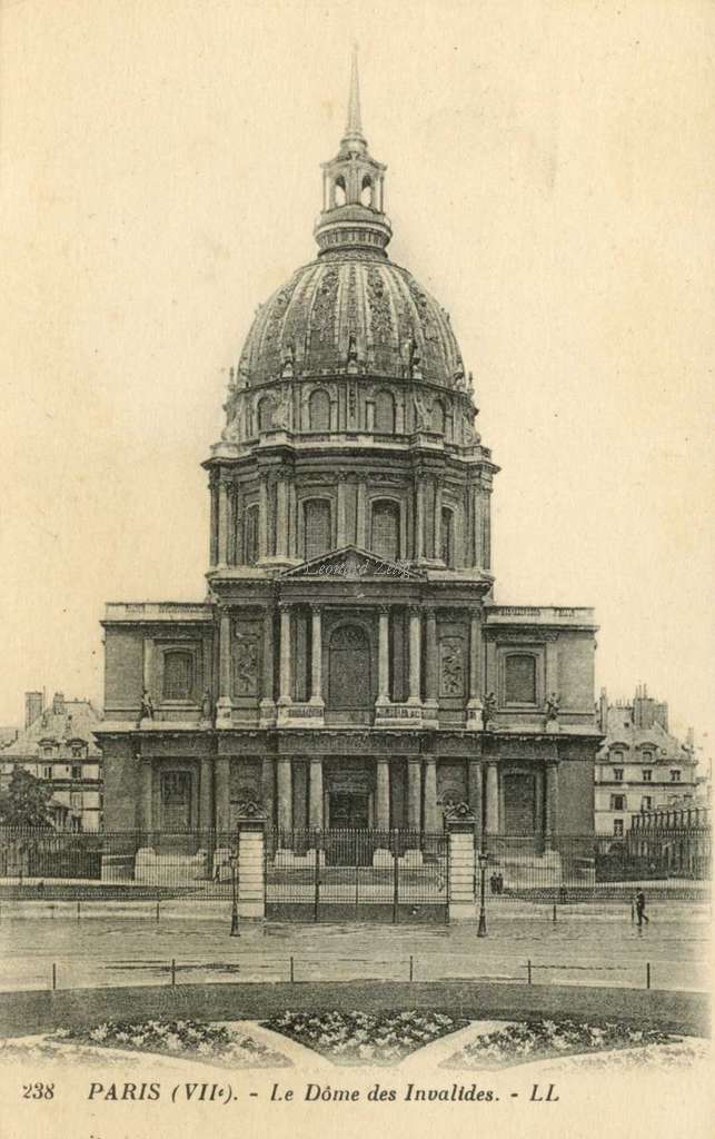 238 - PARIS - Le Dôme des Invalides