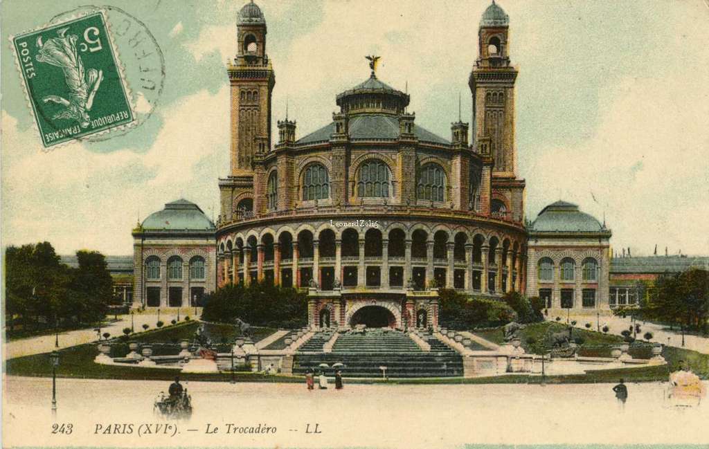 243 - PARIS - Le Trocadéro..