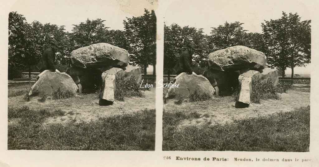 246 - Environs de Paris - Meudon, dolmen dans le Parc