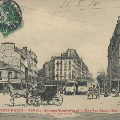 256 bis - Avenue Gambetta et la Rue des Amandiers
