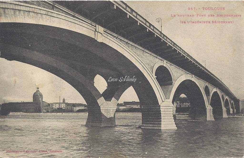 257 - Le nouveau Pont des Amidonniers