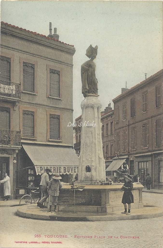 265 - Fontaine, Place de la Concorde